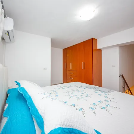 Cikuli Apartament Saranda