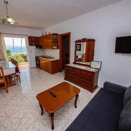 Cikuli Apartament *